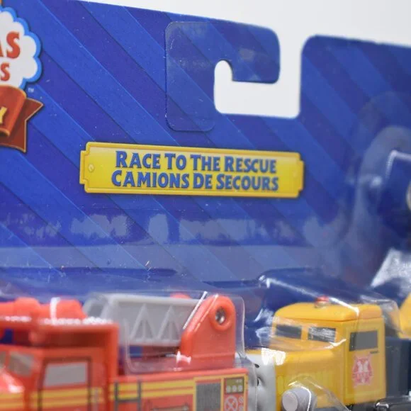 Race to the Rescue Flynn Fire Truck and Butch Thomas & Friends Wooden Railway - Picture 4 of 8